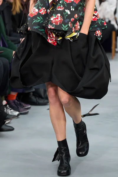Look 54